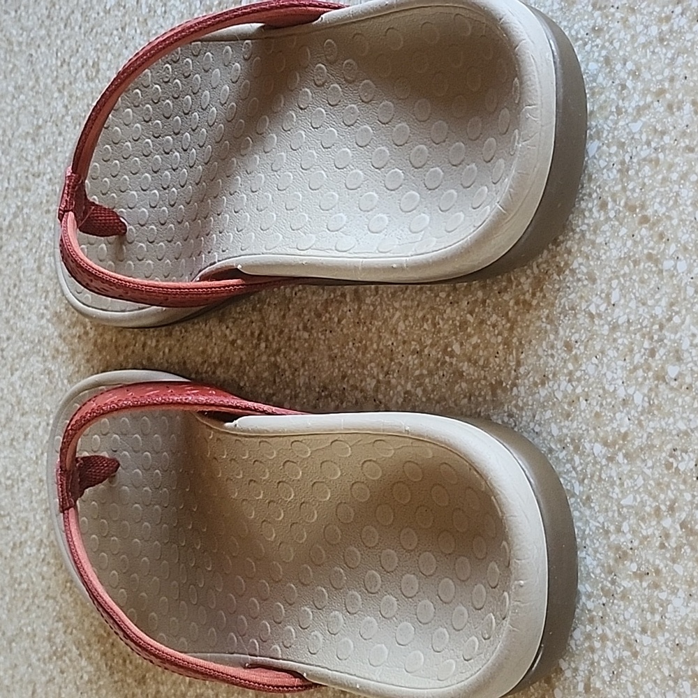 Vionic Orthotic Toe Post Sandal With Vio Motion Rust Size 8 - Picture 3 of 9